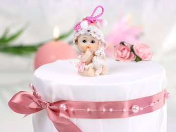 Babyfigur med kosedyr 6 cm rosa